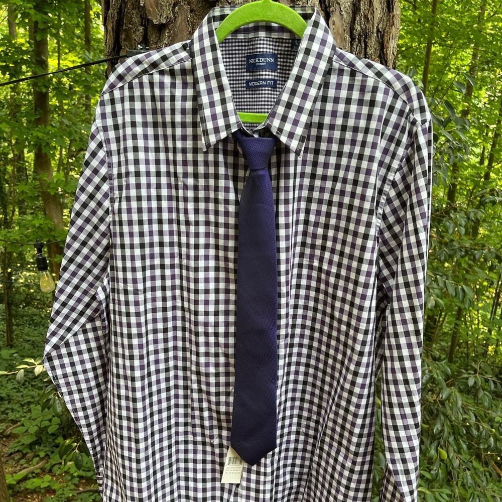 Nick Dunn NWT mens button up with tie.